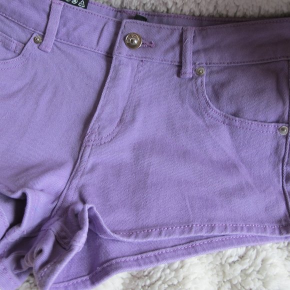 NWT H&M Divided Shorts - Picture 5 of 10
